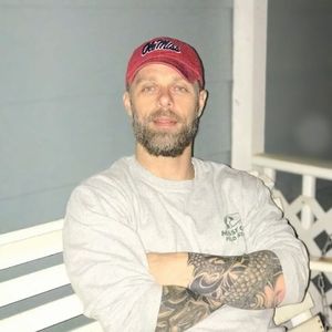 Meet your Posher, Bruce